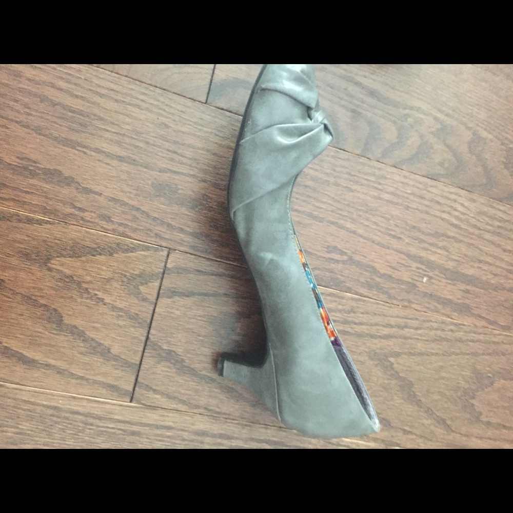 Madden Girl heels, size 8